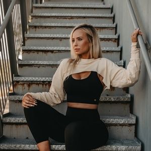 Gold elite Peekaboo Top